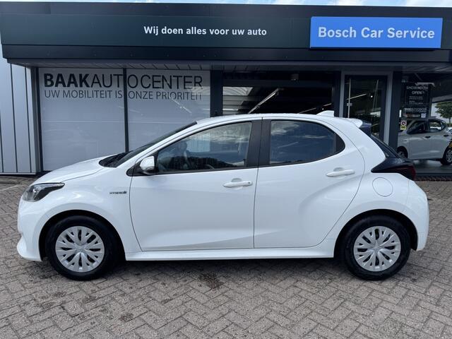 Toyota YARIS 1.5 Hyb. Active