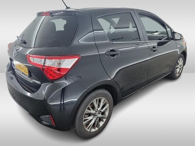 Toyota YARIS 1.5 Hybrid Dynamic 1e-Eig. & Dealer-Onderh. BOVAG-Garantie. NL-Auto.