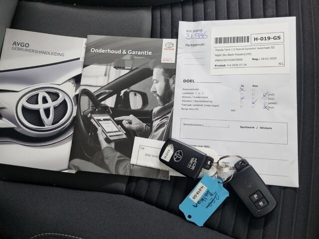 Toyota YARIS 1.5 Hybrid Dynamic 1e-Eig. & Dealer-Onderh. BOVAG-Garantie. NL-Auto.