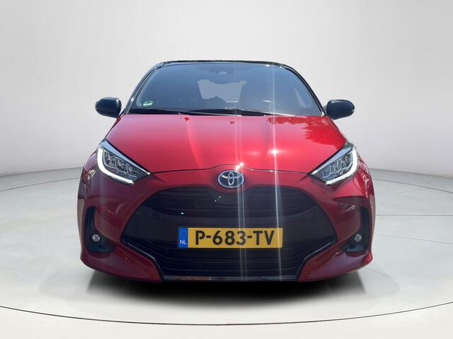 Toyota YARIS 1.5 Hybrid Executive | 17 inch LM-velgen | Carplay | Stoelverwarming | Bi-tone exterieur |