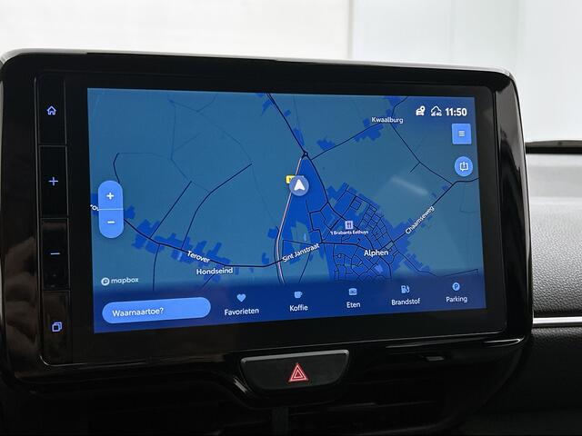 Toyota YARIS Cross 1.5 Hybrid First Edition + | Parkeersensoren Voor+achter | Dodehoek detectie | Stuur+stoelverwarming | LED Adaptive | Apple CarPlay/Android auto | Cruise Control Adaptive |