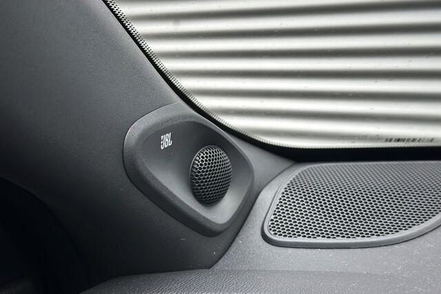 Toyota YARIS 1.5 Hybrid 130 Launch Edition Panoramadak