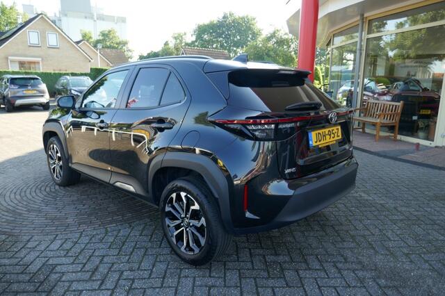 Toyota YARIS 1.5 HYBR 130 DYNAMIC WINTERPAKKET/NAVIGATIE/CAMERA
