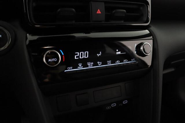 Toyota YARIS Cross 1.5 Hybrid 115 First Edition | Apple Carplay/Android Auto | Navigatie | Adaptieve Cruise-Control |
