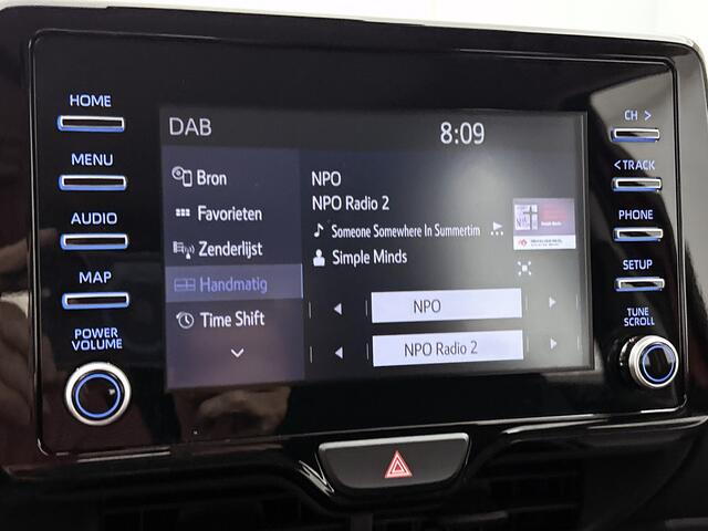 Toyota YARIS 1.5 Hybrid Active | 1e Eigenaar | NIEUW GELEVERD & ONDERHOUDEN | Metallic Rood | Apple Carplay / Android Auto |