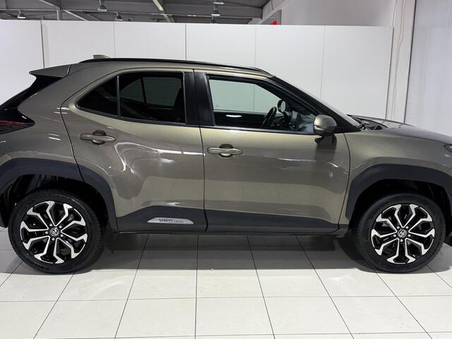 Toyota YARIS Cross 1.5 Hybrid Dynamic | All season banden | Stoelverwarming | Voorruitverwarming | Stuurwielverwarming |