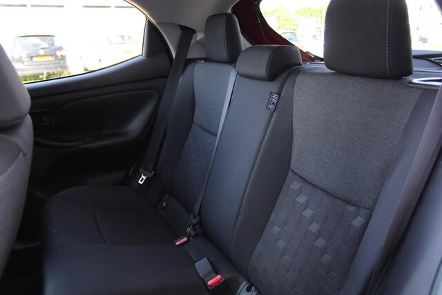Toyota YARIS 1.5 Hybrid 115 Dynamic | Rijklaar | Stoel/Stuur-verw. | Apple/Android | Adap. Cruise | Clima
