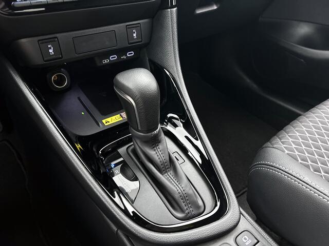 Toyota YARIS 1.5 Hybrid 130 Executive | Navigatie | PDC | BLS | Stuur-Stoelverwarming |