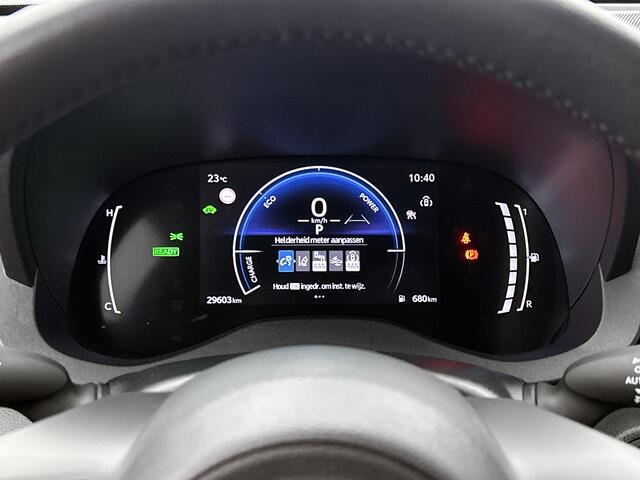 Toyota YARIS 1.5 Hybrid 115 Dynamic Comfort Pack | BTW voertuig | Dodehoek detectie | Stuur+stoelverwarming | Parkeersensoren voor+achter | Apple CarPlay/Android auto | Cruise Control Adaptive | Climate Control |