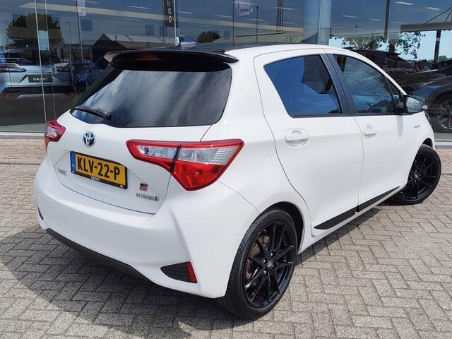 Toyota YARIS 1.5 Hybrid GR-Sport | Navi | Stoelverwarming | Keyless Entry