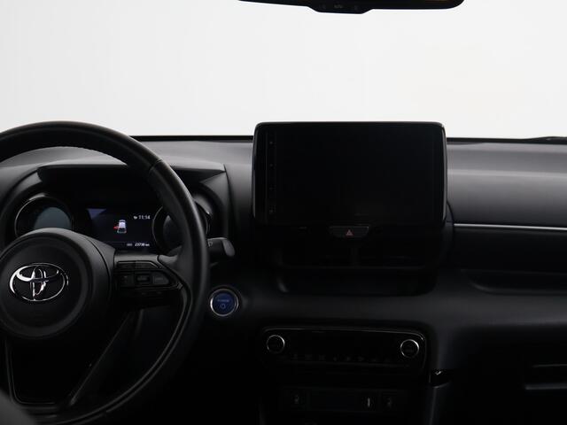 Toyota YARIS 1.5 Hybrid Executive | BTW voertuig | Dealer onderhouden | Dodehoek detectie | Parkeersensoren voor+achter | Stoelverwarming | Cruise Control Adaptive | Apple CarPlay/Android auto | Achteruitrijcamera |