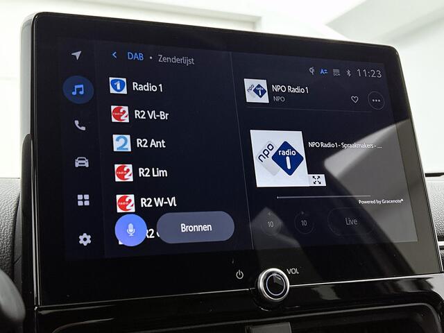 Toyota YARIS 1.5 Hybrid 130 Executive | BTW Voertuig | Stoel+stuurverwarming | dodehoek detectie | Parkeersensoren Voor+achter | Apple CarPlay/Android Auto | Cruise Control Adaptive | Draadloze telefoonlader |
