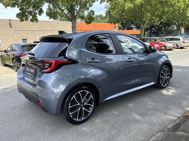 Toyota YARIS 1.5 Hybrid 115 Dynamic Comfort Pack | MJ 2026| 06-10141018 Voor meer informatie