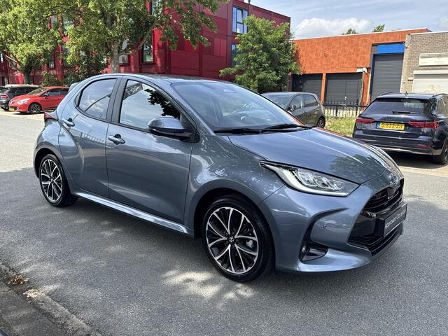 Toyota YARIS 1.5 Hybrid 115 Dynamic Comfort Pack | MJ 2026| 06-10141018 Voor meer informatie