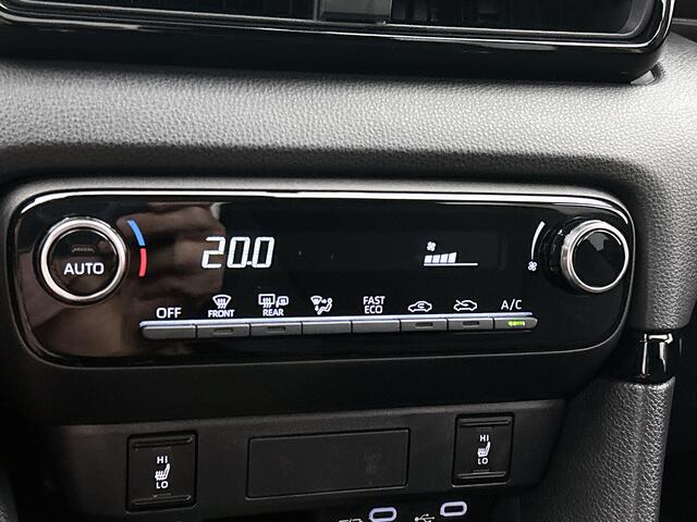 Toyota YARIS 1.5 Hybrid 115 Dynamic Comfort Pack | BTW voertuig | Dodehoek detectie | Stoel+stuurverwarming | Parkeersensoren voor+achter | Draadloze telefoonlader | Apple CarPlay/Android auto |