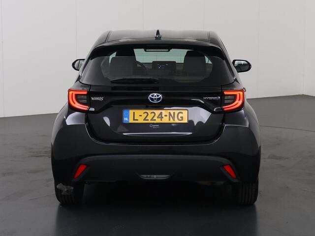 Toyota YARIS 1.5 Hybrid Dynamic | Apple Carplay/Android Auto | cruise control adaptief | DAB | Achteruitrijcamera |