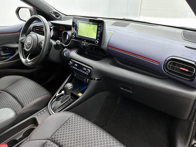 Toyota YARIS 1.5 Hybrid Tokyo Spirit Premium Pack | Panoramadak | JBL | Head-Up Display | dodehoek detectie | Stoel+stuurverwarming | Parkeersensoren voor+achter | Navigatie | Apple CarPlay/Android Auto |