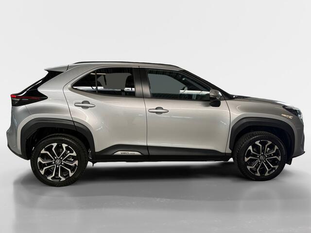 Toyota YARIS Cross 1.5 Hybrid 115 Dynamic I Stuur en Stoelverwaming I Camera I Adptive Cruise