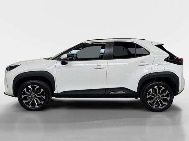 Toyota YARIS Cross 1.5 Hybrid 130 Dynamic I Direct leverbaar I Stoel en Stuurverwarming I Dodehoekdetectie I Camera