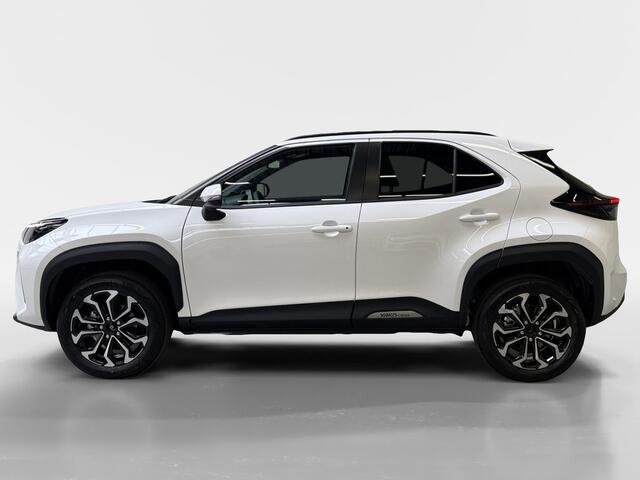 Toyota YARIS Cross 1.5 Hybrid 130 Dynamic I Direct leverbaar I Stoel en Stuurverwarming I Dodehoekdetectie I Camera
