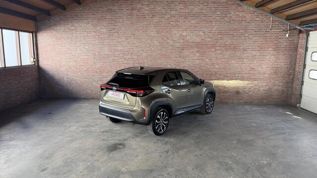 Toyota YARIS Cross 1.5 Hybrid Dynamic Navi / ACC / Camera / Winterpakket / ALLSEASON