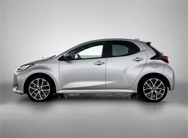 Toyota YARIS 1.5 Hybrid 130 Executive | BTW voertuig | Dodehoek detectie | Stoel+stuurverwarming | Parkeersensoren voor+achter | Apple CarPlay/Android Auto | Cruise Control Adaptive | Achteruitrijcamera |