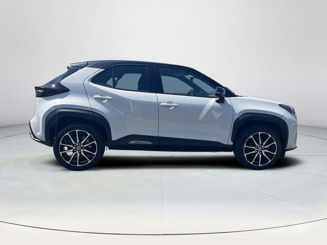 Toyota YARIS Cross 1.5 Hybrid GR Sport | Head up display | Navigatie | Stoelverwarming | Parkeersensoren |