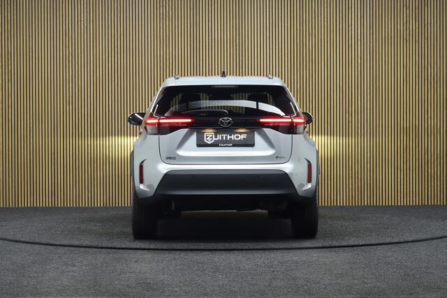 Toyota YARIS Cross 1.5 Hybrid 115 Dynamic + Comfort Pack | MY2026 | Adaptive-cruise | Camera | Clima | Apple Carplay & Android Auto | Navigatie | Keyless | Parkeerhulp | Stoel & Stuurverwarming | Dodehoekdetectie