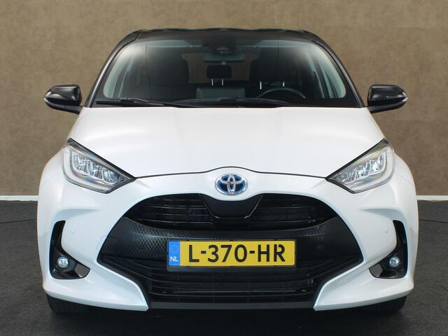 Toyota YARIS 1.5 Hybrid Dynamic - ORIGINEEL NEDERLANDSE AUTO - ACHTERUITRIJCAMERA - APPLE CARPLAY/ANDROID AUTO - ADAPTIEVE CRUISE CONTROL - KEYLESS ENTRY & START - LED KOPLAMPEN - VOLLEDIG DIGITAAL INSTRUMENTENPANEEL - RIJSTROOKSENSOR - VERKEERSBORDDETECTIE