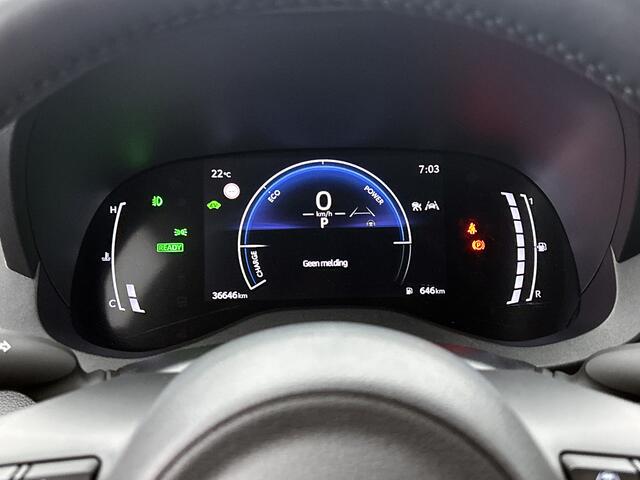 Toyota YARIS 1.5 Hybrid 115 Dynamic Comfort Pack | BTW voertuig | Dodehoek detectie | Stoel+stuurverwarming | Parkeersensoren voor+achter | Apple CarPlay/Android Auto | Cruise Control Adaptive |