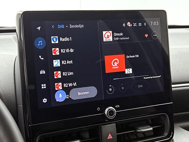 Toyota YARIS 1.5 Hybrid 115 Dynamic Comfort Pack | BTW voertuig | Dodehoek detectie | Stoel+stuurverwarming | Parkeersensoren voor+achter | Apple CarPlay/Android Auto | Cruise Control Adaptive |
