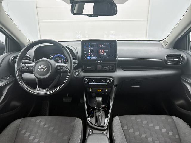 Toyota YARIS 1.5 Hybrid 115 Dynamic Comfort Pack | BTW voertuig | Dodehoek detectie | Stoel+stuurverwarming | Parkeersensoren voor+achter | Apple CarPlay/Android Auto | Cruise Control Adaptive |