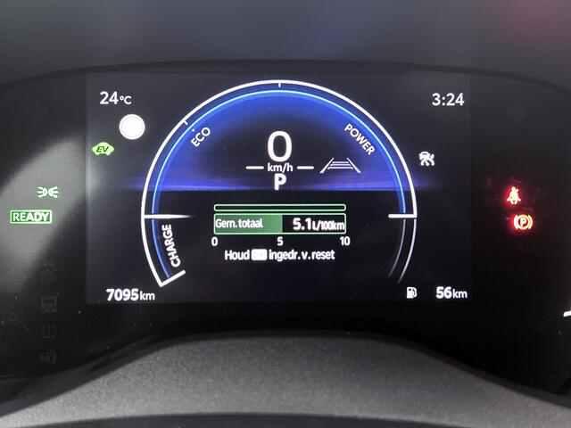 Toyota YARIS Cross 1.5 Hybrid 115 First Edition Comfort Pack | BTW voertuig | Dodehoek detectie | Stoel+stuurverwarming | Parkeersensoren voor+achter | Apple CarPlay/Android Auto | Cruise Control Adaptive |