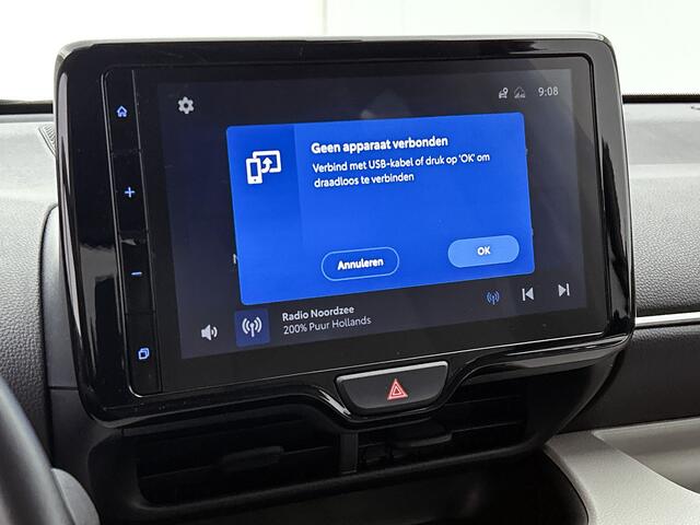Toyota YARIS 1.5 Hybrid Style | BTW Voertuig | lichte kleur interieur | Half leder/stof | Stoelverwarming | 17" velgen | Navigatie | Apple CarPlay/Android auto | Cruise Control Adaptive | Climate Control |