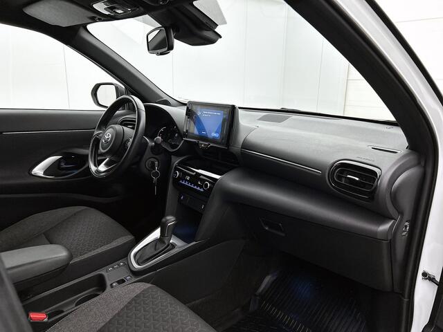 Toyota YARIS Cross 1.5 Hybrid Dynamic + | Dealer Onderhouden | Parkeersensoren Voor+achter | Stoelverwarming | Elektrisch inklapbare spiegels | Apple CarPlay/Android auto | Navigatie | Climate control | Cruise Control Adaptive |