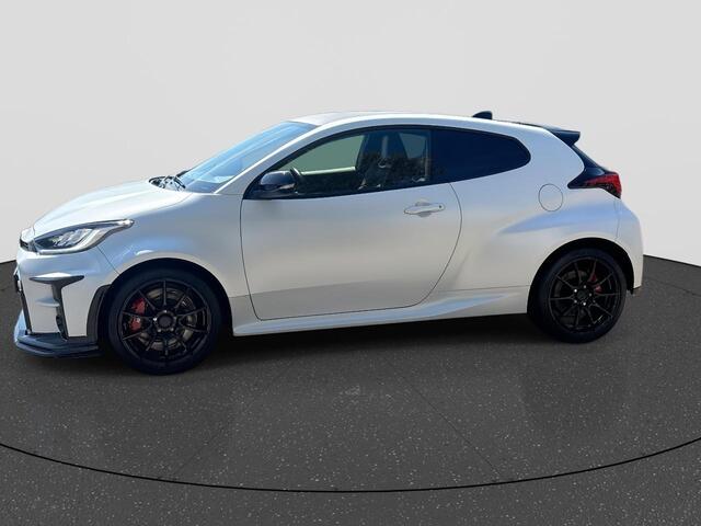 Toyota YARIS 1.6 GR Performance | Rijklaar | PPF