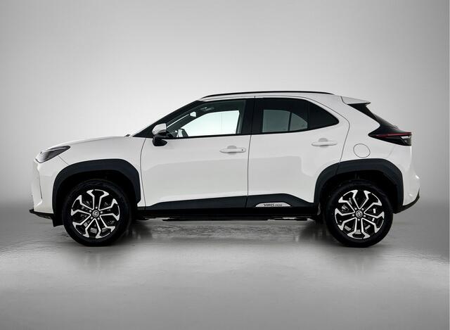 Toyota YARIS Cross 1.5 Hybrid 130 Dynamic Comfort Pack | BTW voertuig | Dodehoek detectie | Stoel+stuurverwarming | Parkeersensoren voor+achter | Apple CarPlay/Android Auto | Cruise control Adaptive |