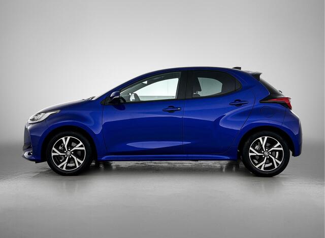 Toyota YARIS 1.5 Hybrid 115 Dynamic Comfort Pack | BTW voertuig | Dealer onderhouden | Dodehoek detectie | Stoel+stuurverwarming | Parkeersensoren voor+achter | Apple CarPlay/Android auto |