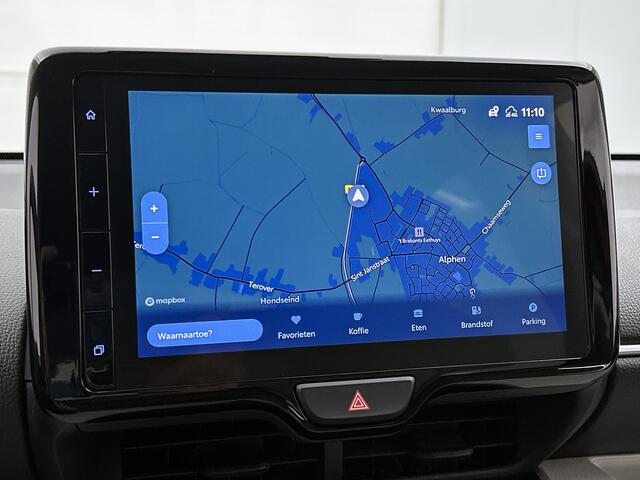 Toyota YARIS 1.5 Hybrid Executive | Lichte kleur interieur | Head-Up Display | Dodehoek detectie | Parkeersensoren Voor+Achter | Stoel+stuurverwarming | Navigatie | Apple CarPlay/Android auto | Cruise Control Adaptive |