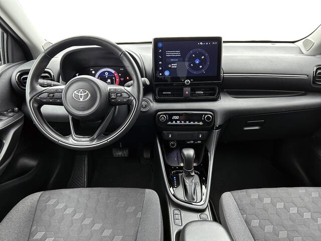 Toyota YARIS 1.5 Hybrid 115 Dynamic Comfort Pack | BTW voertuig | Dealer onderhouden | dodehoek detectie | Stoel+Stuurverwarming | Apple CarPlay/Android auto | Cruise Control Adaptive | Climate control | Achteruitrijcamera