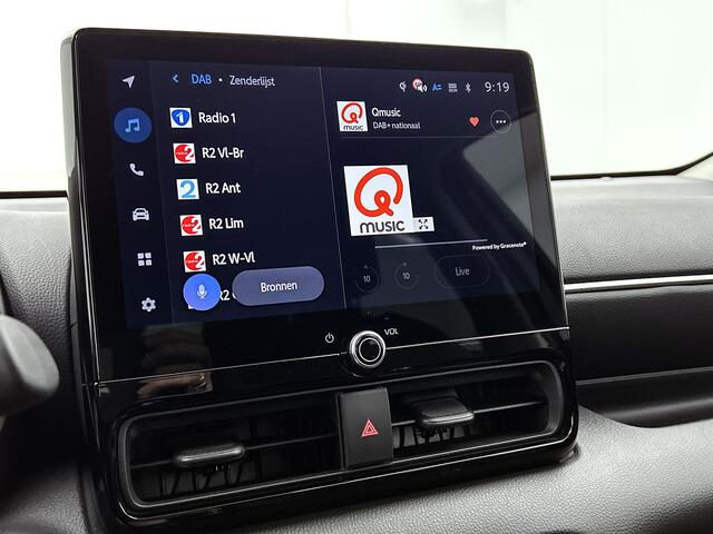Toyota YARIS 1.5 Hybrid 115 Dynamic Comfort Pack | BTW voertuig | Dealer onderhouden | dodehoek detectie | Stoel+Stuurverwarming | Apple CarPlay/Android auto | Cruise Control Adaptive | Climate control | Achteruitrijcamera