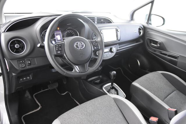 Toyota YARIS 1.5 Hybrid Y20 *1ste Eigenaar*Navigatie*Camera*Keyless*