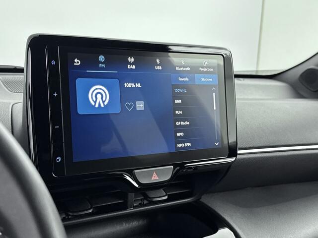 Toyota YARIS Cross AWD 1.5 Hybrid Dynamic | Apple Carplay / Android Auto |