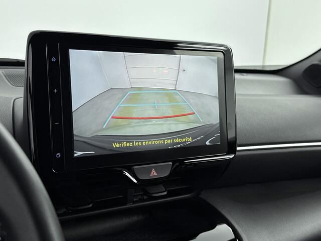 Toyota YARIS Cross AWD 1.5 Hybrid Dynamic | Apple Carplay / Android Auto |