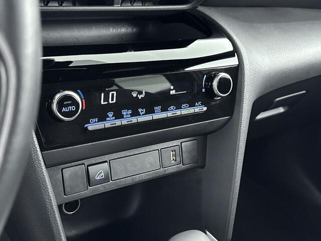 Toyota YARIS Cross AWD 1.5 Hybrid Dynamic | Apple Carplay / Android Auto |