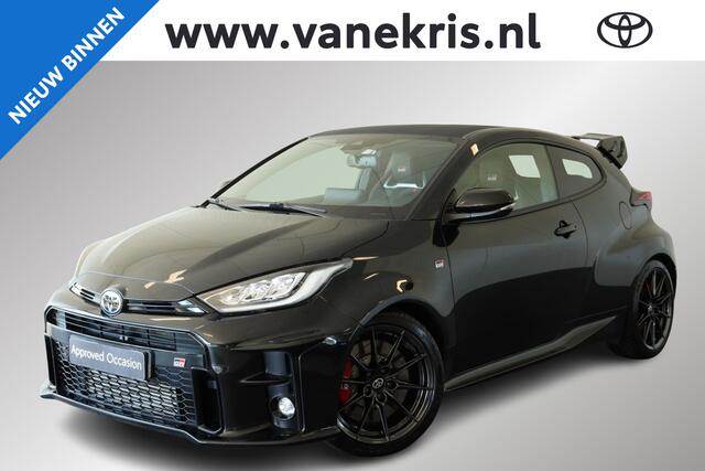 Toyota YARIS 1.6 GR Performance, Milltek, KW Schroefset, Suede stuurwiel, Dakspoiler