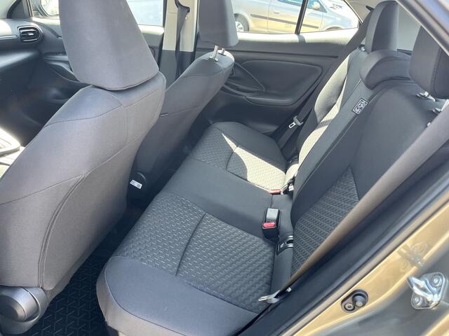 Toyota YARIS Cross 1.5 Hybrid 115 Active Limited PDC Carplay Android auto