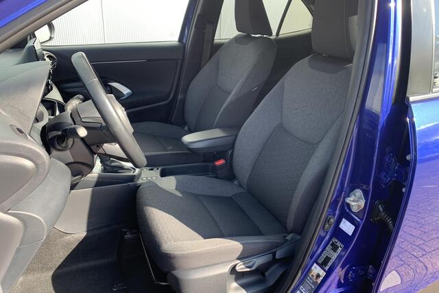 Toyota YARIS Cross 1.5 Hybrid Explore Stoel- en Stuurverwarming | LED | Camera | Apple Carplay