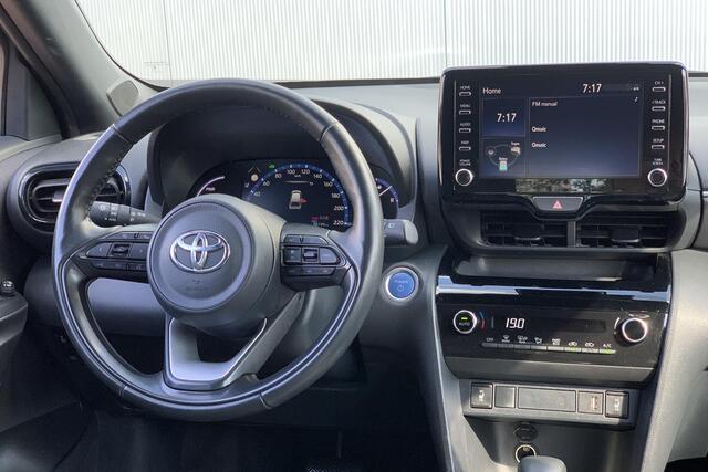 Toyota YARIS Cross 1.5 Hybrid Explore Stoel- en Stuurverwarming | LED | Camera | Apple Carplay
