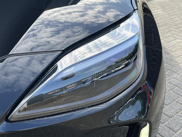 Toyota YARIS Cross Hybrid 115 First Edition